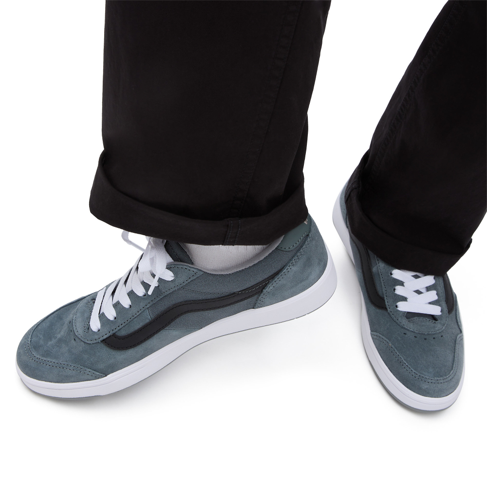 Vans Cruze Too Comfycush VN0A5KR5G0Z1 / grau