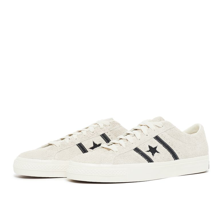 Converse One Star Academy Pro Suede egret/black/egret