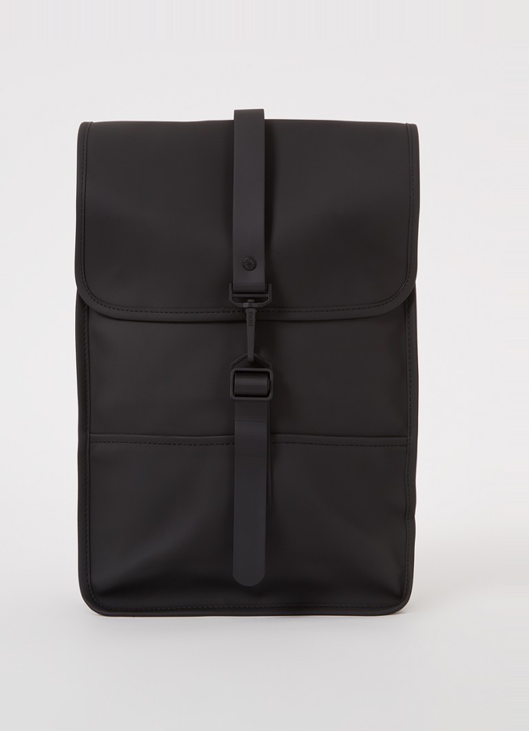 Rucsac Rains Mini W3 cu compartiment pentru laptop de 15 inch și strat hidrofug.