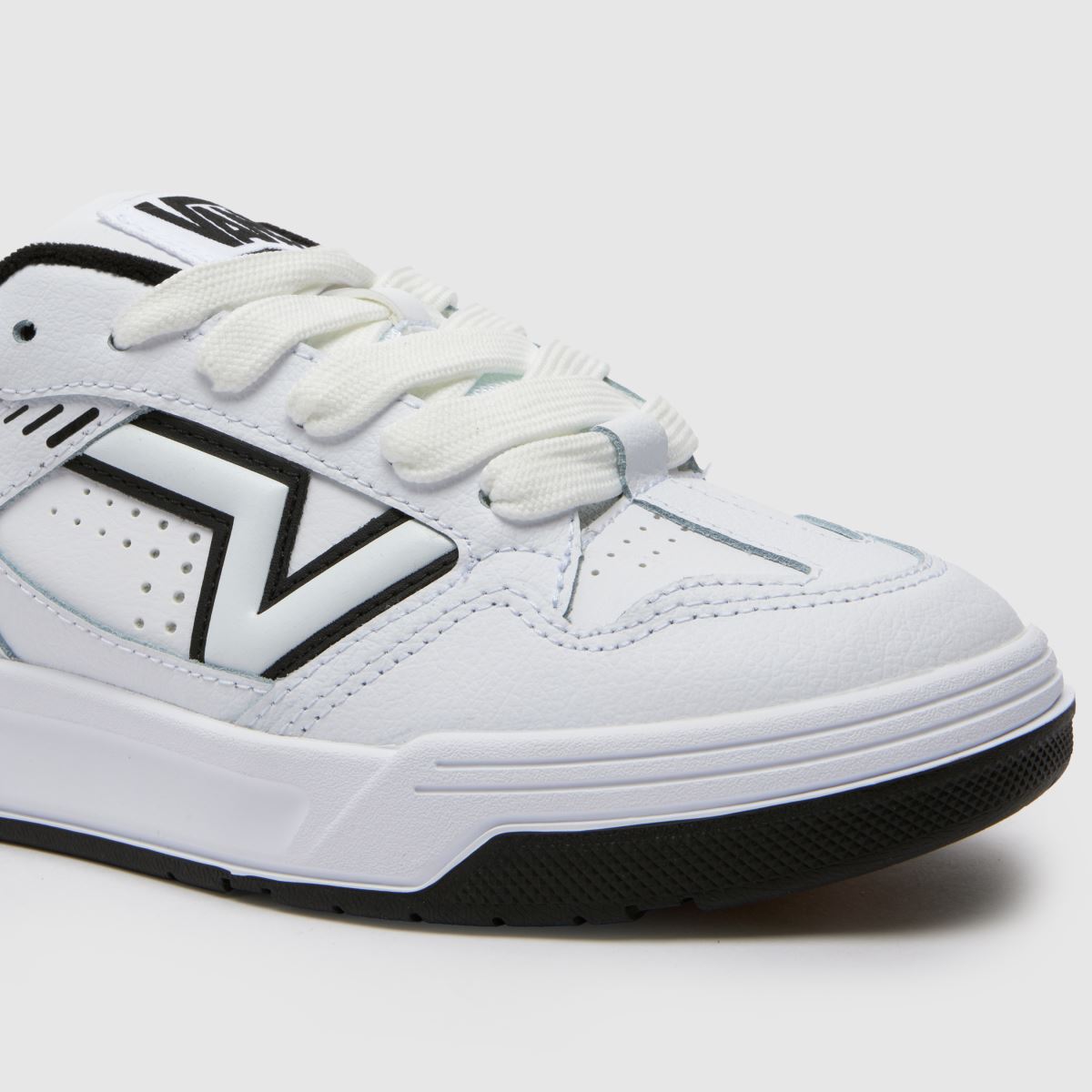 Vans Upland-sneakers i vitt och svart