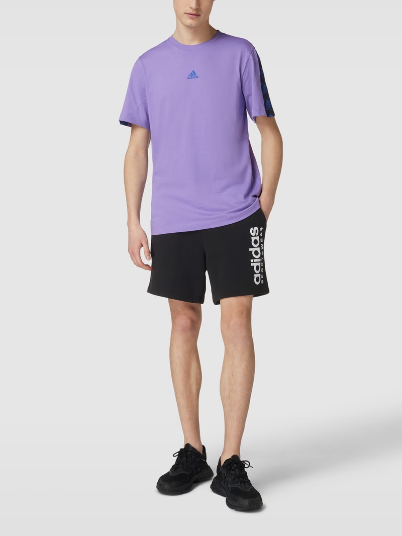 Sweatshorts mit Logo-Print in schwarz