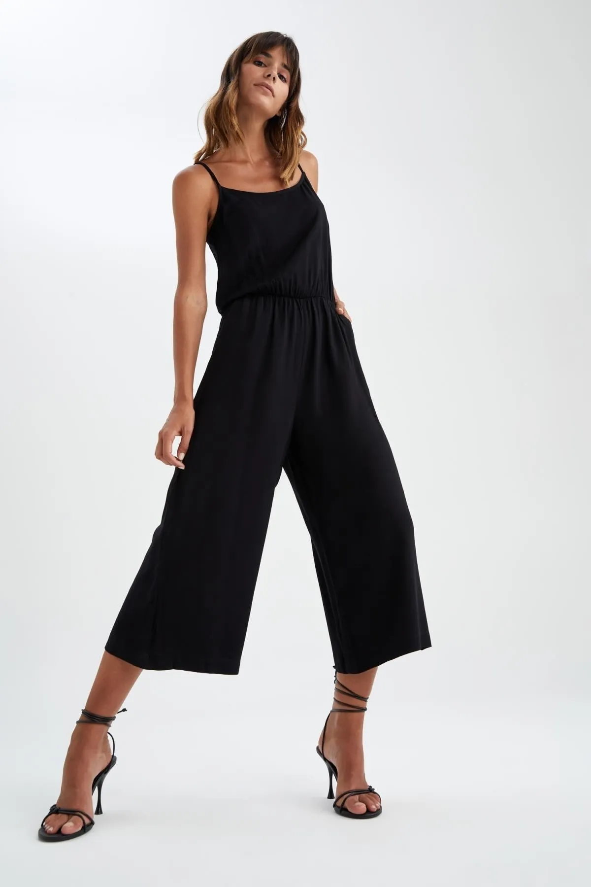 DeFacto  Basic-Midi-Jumpsuit mit Trägern