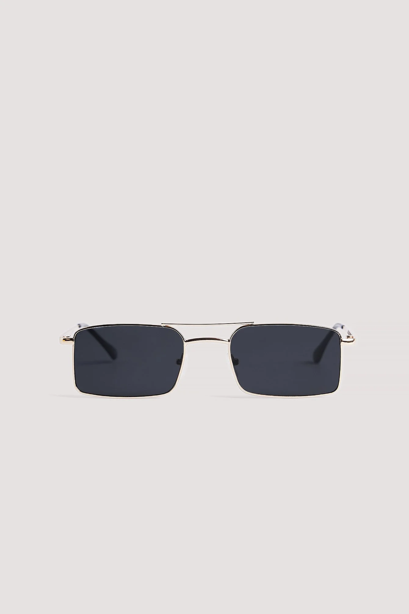 Pilotenbrille mit rechteckigem Rahmen
