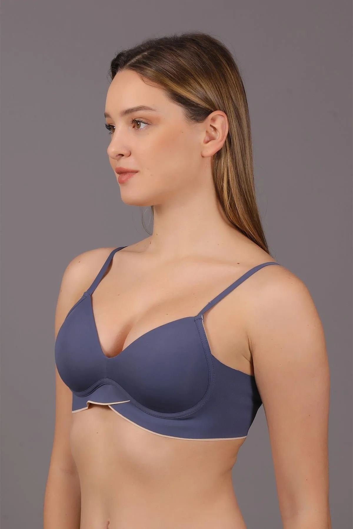 C&City  Nahtloser Laser-BH mit Überzug ohne Bügel C26115 Indigo