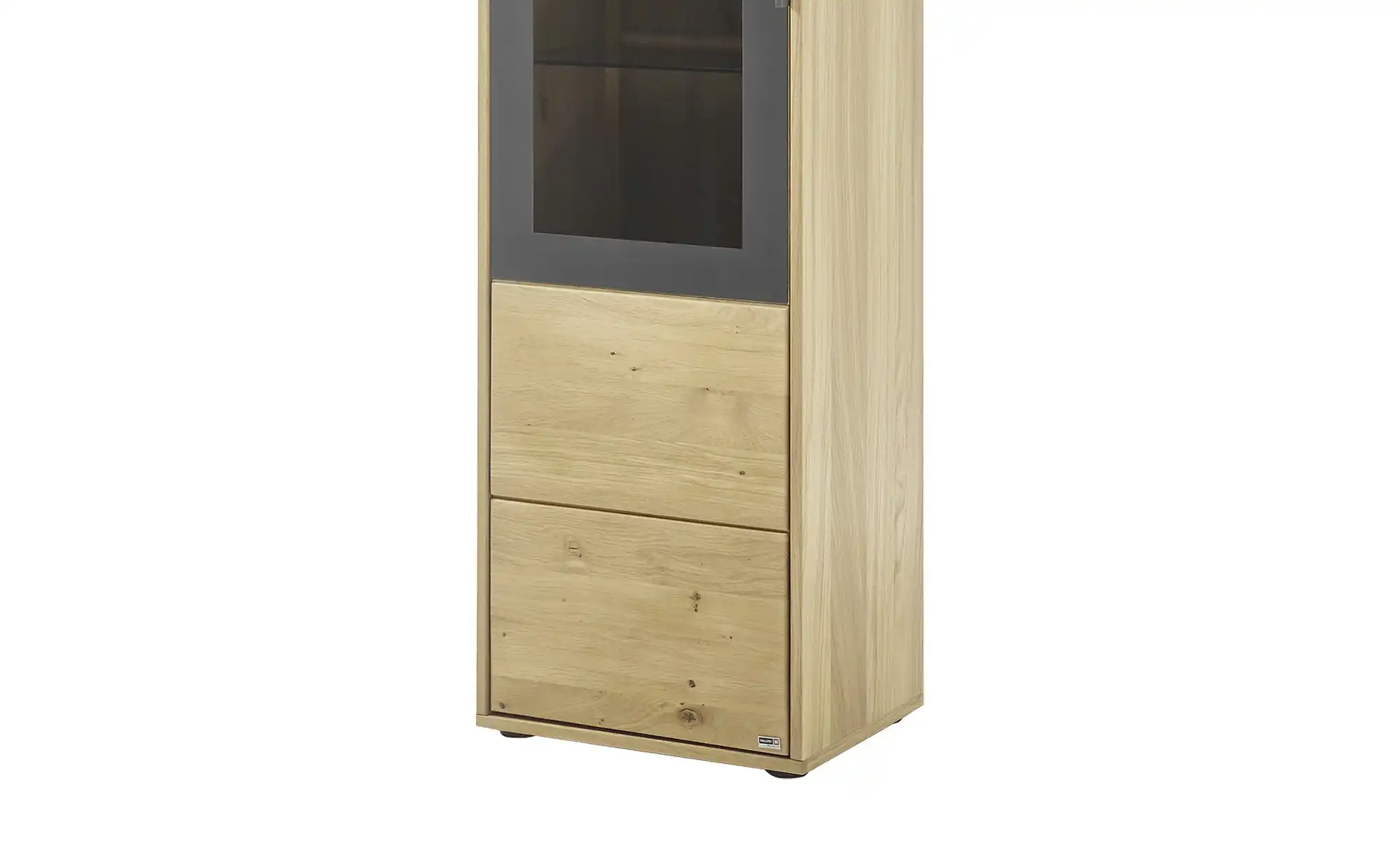Gallery M Vitrine Alan