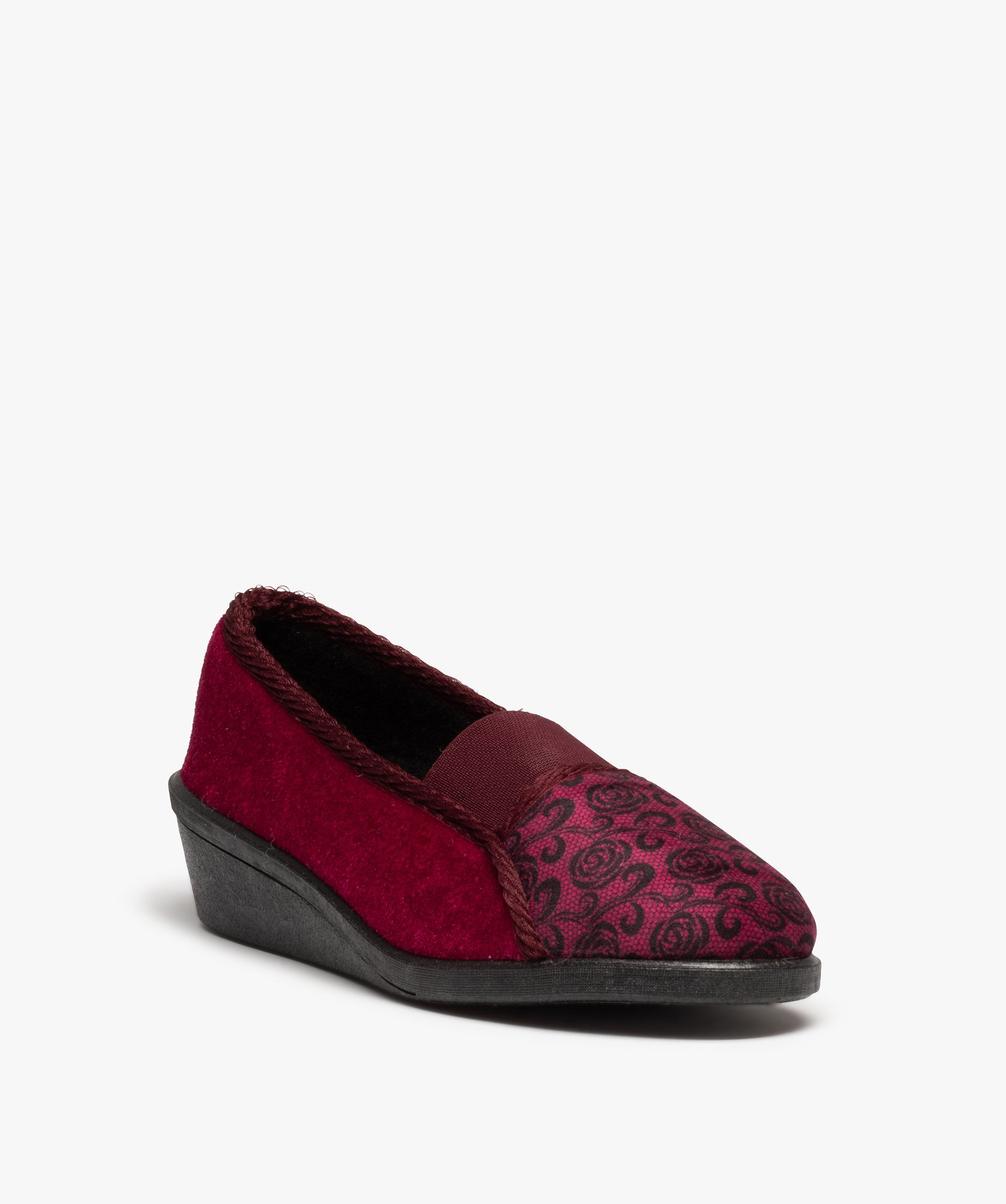 Chaussons femme confort en velours dessus élastiqué rouge fonce | GEMO