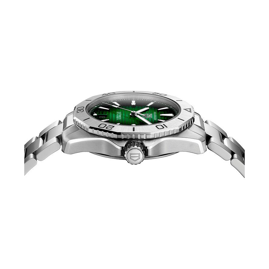 TAG Heuer Herrenuhr Aquaracer Professional 200