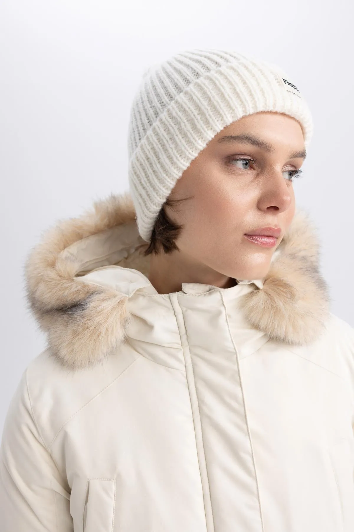 DeFacto  Wintermütze für Damen