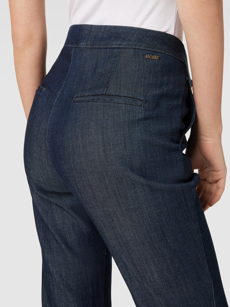 Flared Jeans mit französischen Eingrifftaschen Modell 'Taflera' in jeans