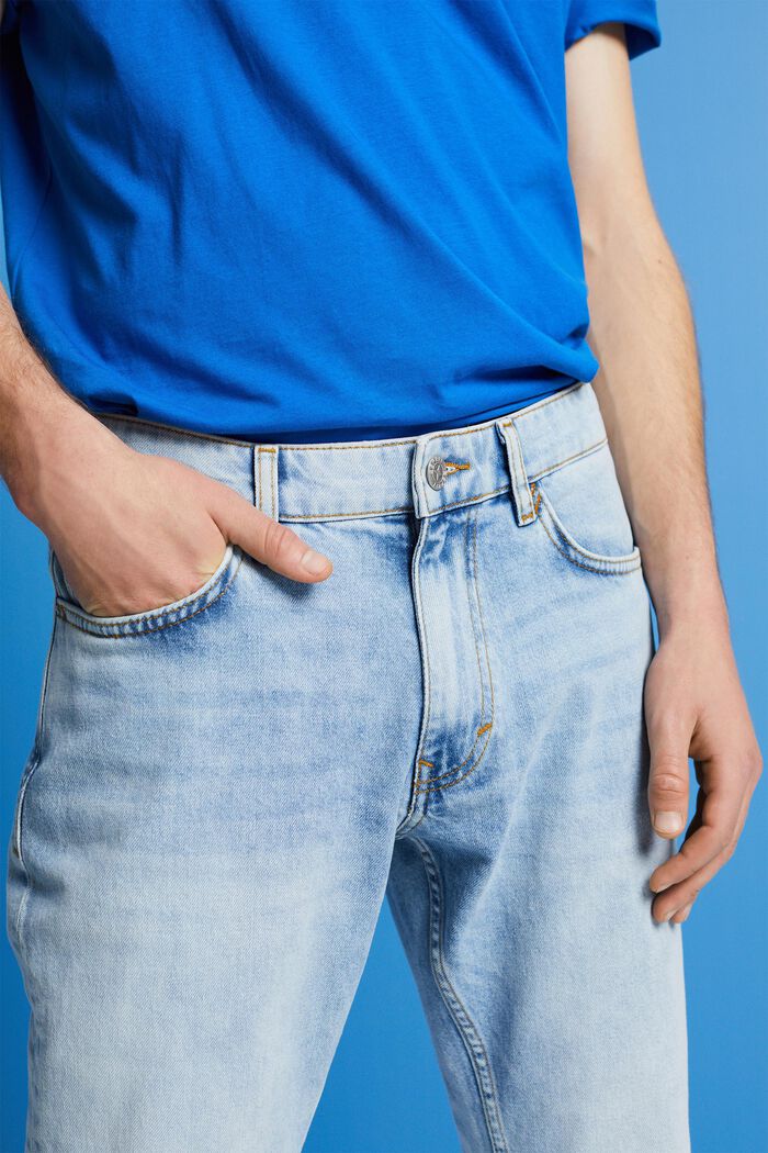 Lockere Stretch-Jeans