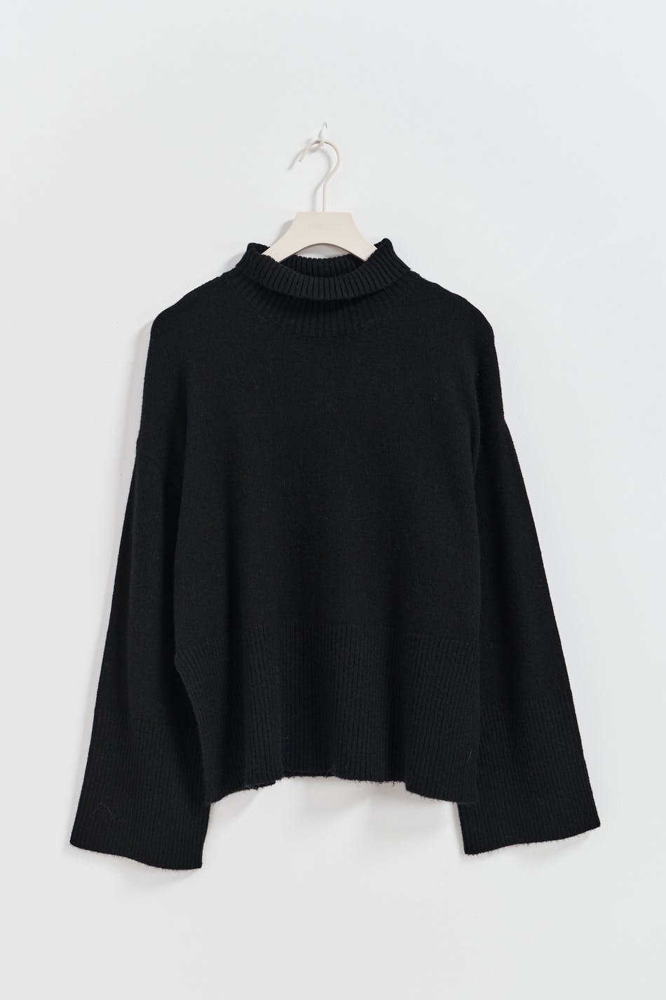 Turtleneck knitted sweater