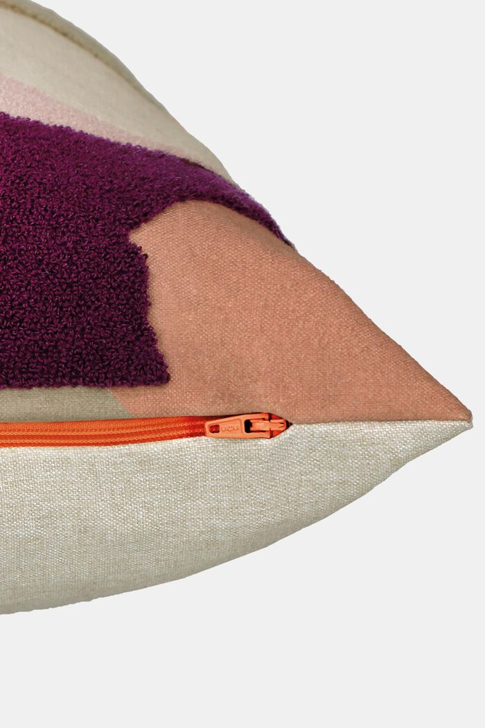 Kissenhülle aus Bouclé mit Wellenmuster
