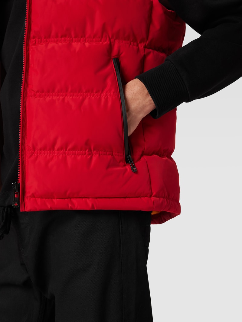 Steppweste mit Label-Applikation Modell 'SNOWDOME VEST' in rot