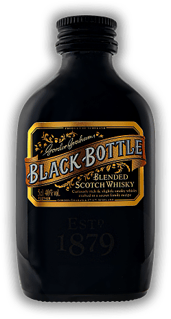 Black Bottle Blended Scotch Whisky 0,05 Liter Black Bottle Blended Scotch Whisky 0,05 Liter Frisch, fruchtig mit etwas Torf und Rauch ist dieser Blended Scotch aus allen Single Islay Malts. 0,05	 Liter - Vol 40%
