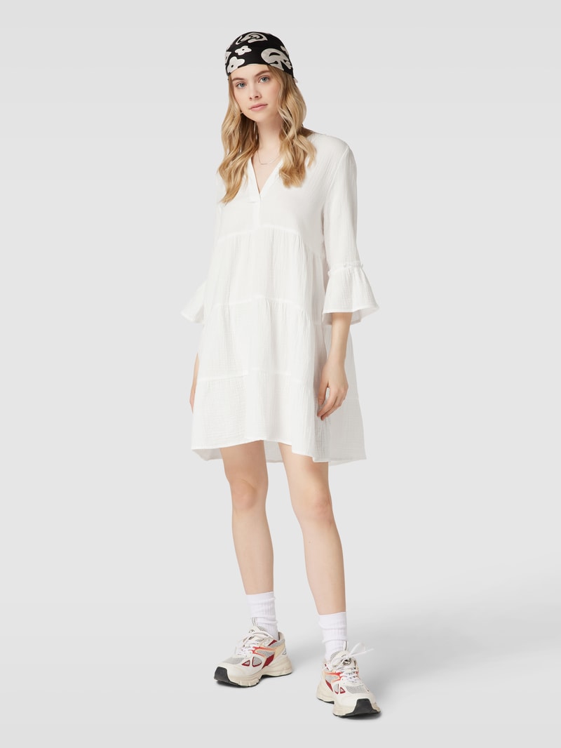 Knielanges Kleid im Stufen-Look Modell 'THYRA' in offwhite
