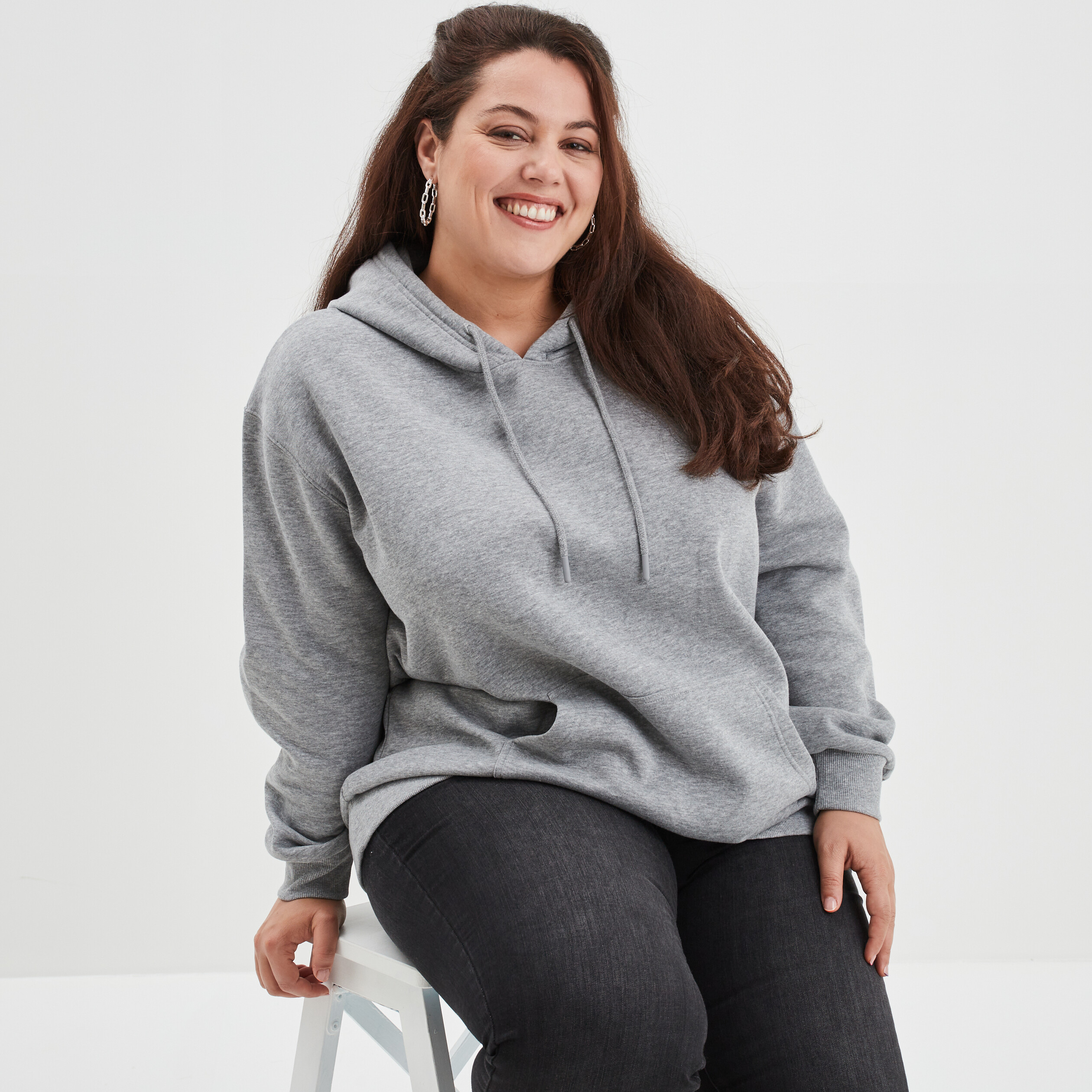 Sweat à capuche hoodie gris clair femme grande taille | La Halle
