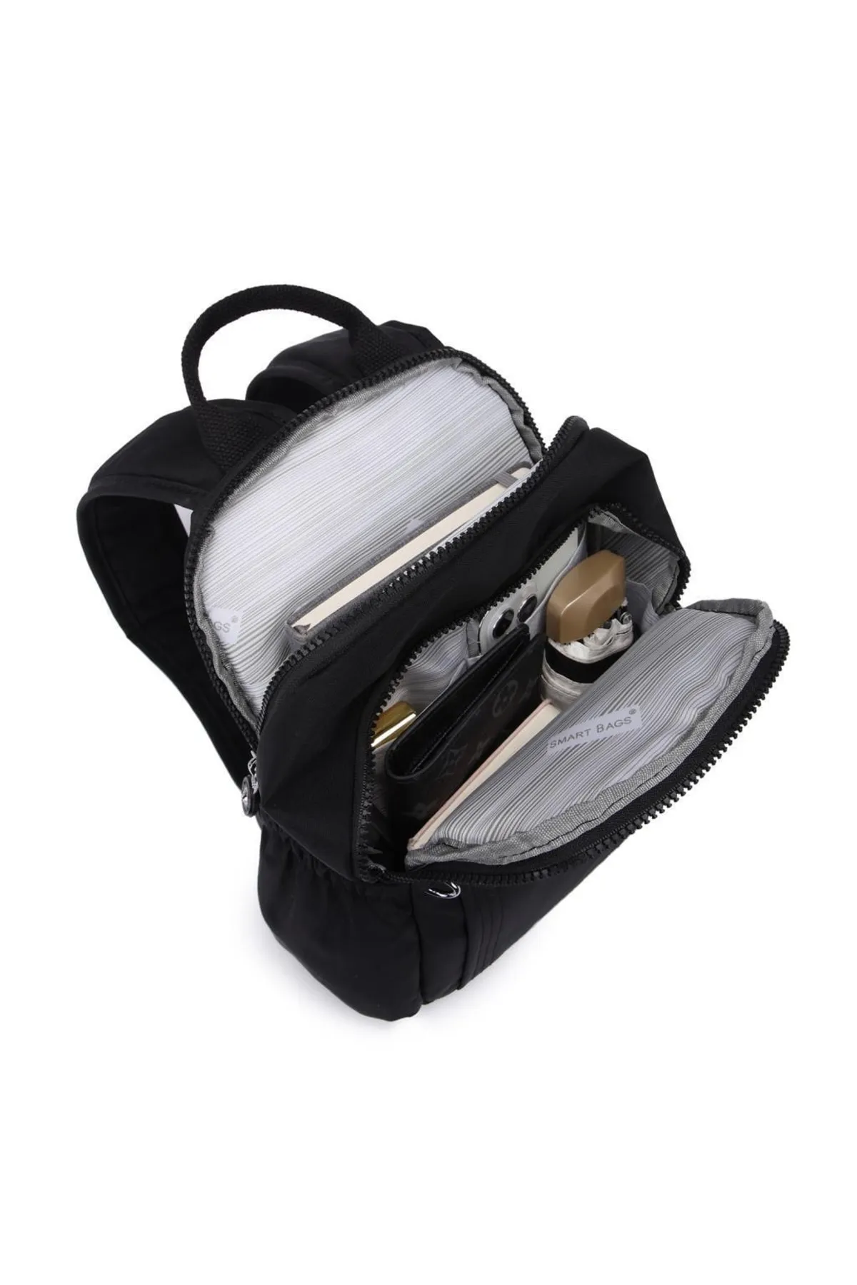 SMART BAGS  Kleiner Damen-Rucksack aus Crinkle-Stoff 3179