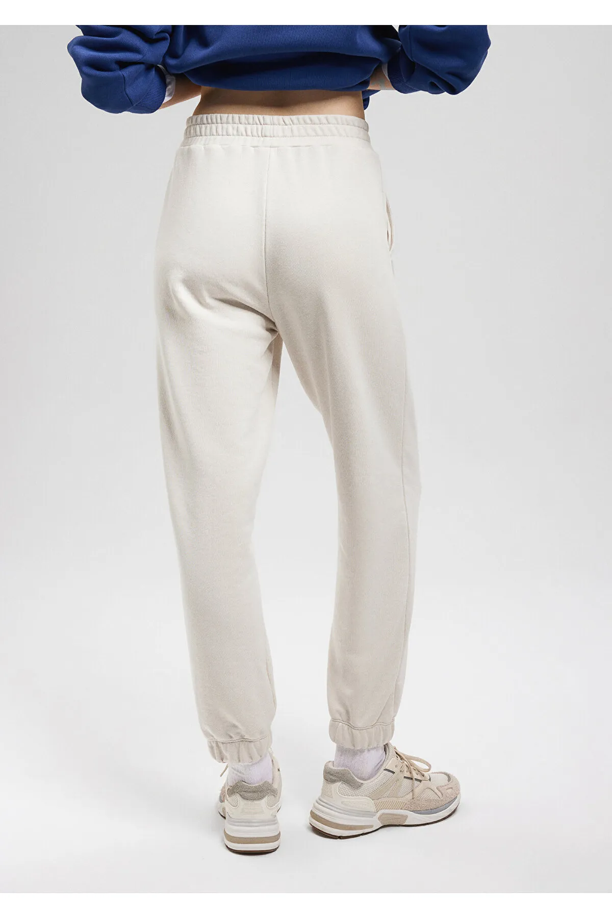 Mavi  Beige Jogginghose mit Logo-Print 1010466-70020