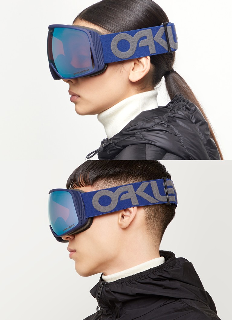 Oakley Flight Tracker L ski goggles OO7104