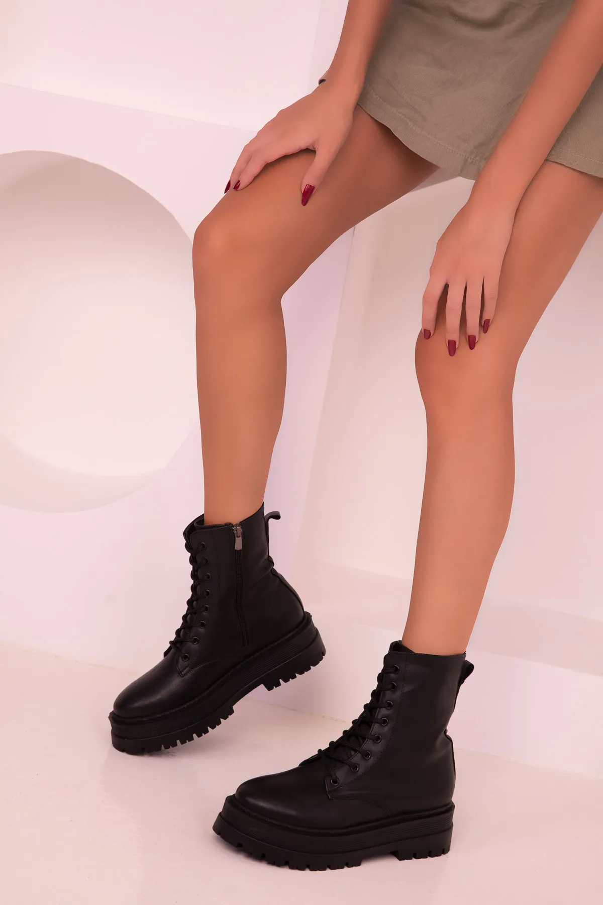 SOHO  Schwarze Stiefel und Booties für Damen 17441