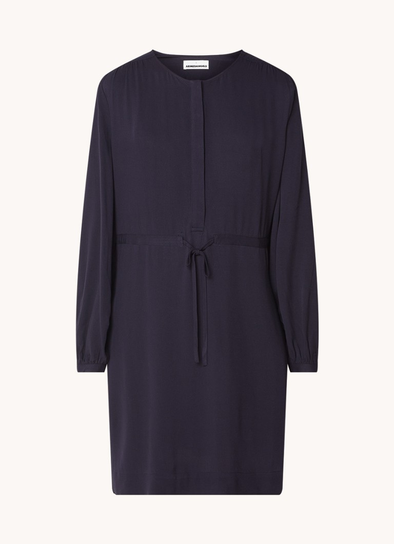 Abito corto a blusa Malvinaa di ARMEDANGELS con tasche laterali e maniche a sbuffo