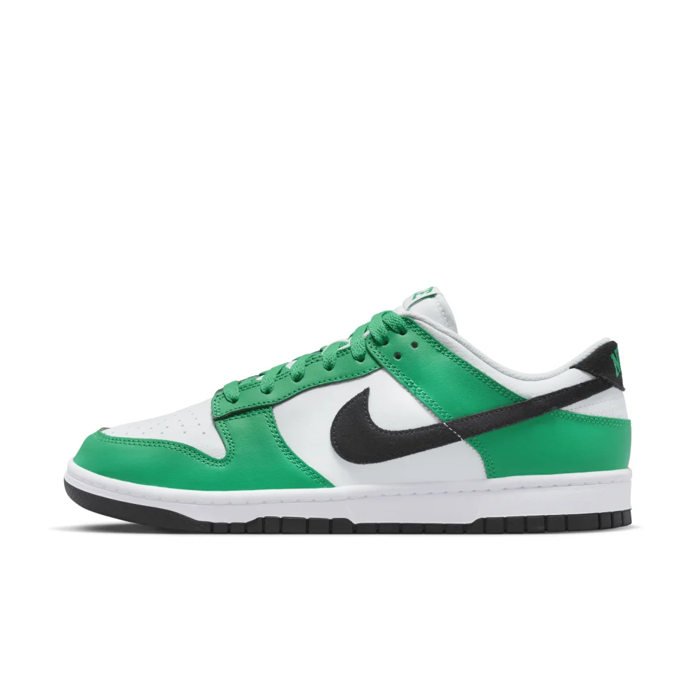 Nike Dunk Low FN3612-300 / grün
