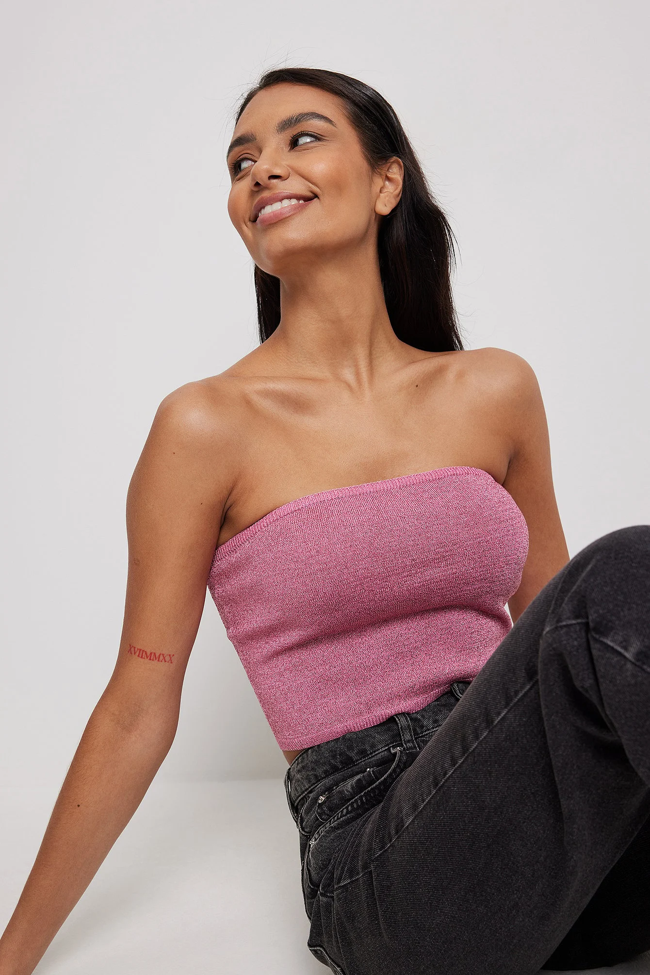 Bandeau-Oberteil aus Glitzerstrick