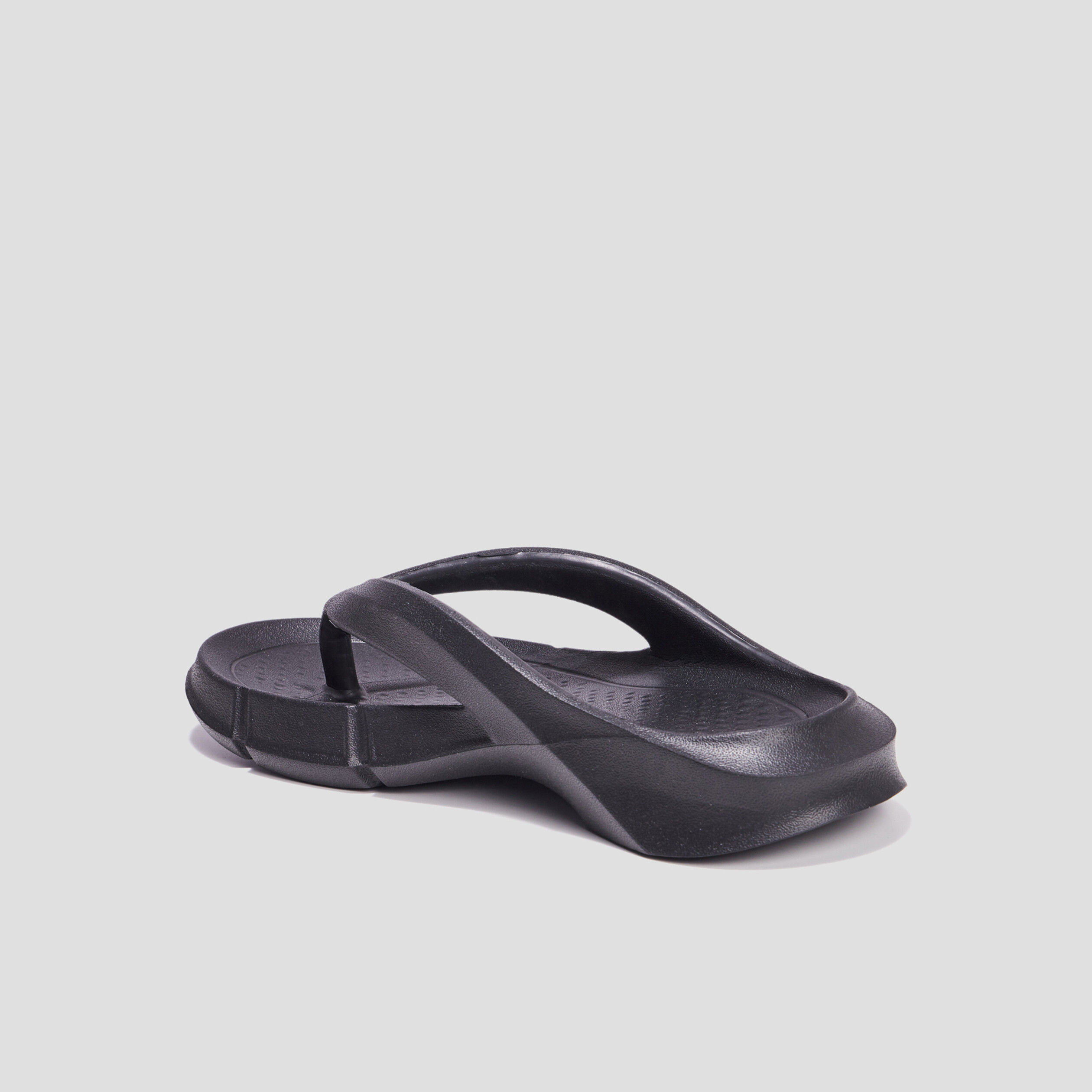 Tongs Liberto noir homme | La Halle