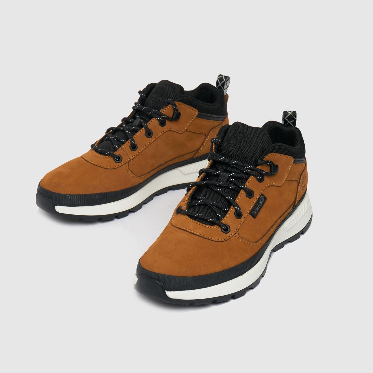 Timberland Field Trekker alacsony csizma barna színben