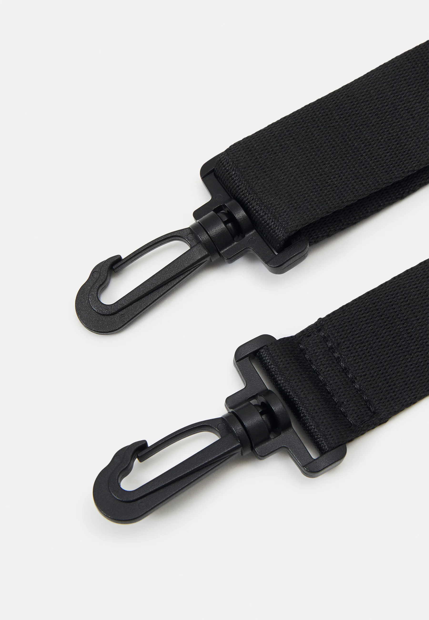 Pier One UNISEX - Bolso de hombro - negro