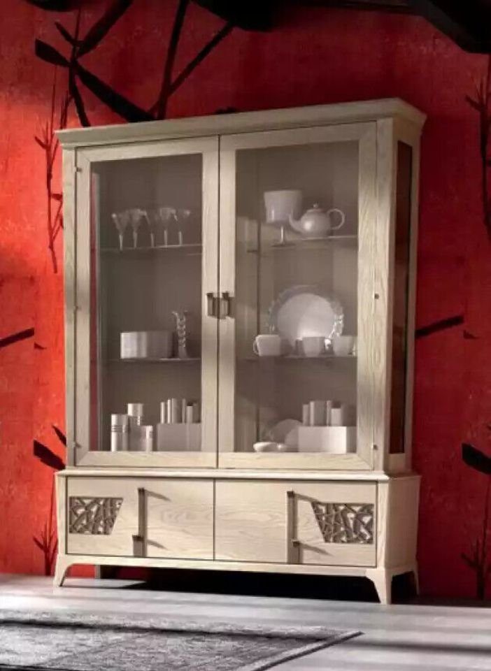 JVmoebel Esszimmer-Set Beige Esszimmer Garnitur Set Tisch 4x Stühle Vitrine, (7-St., Nur Esstisch + 4x Stühle + Sideboard + Vitrine), Made in Italy