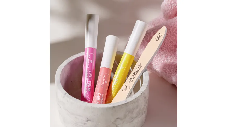 essence THE NAIL POLISH CORRECTOR PEN 4.5 ml
