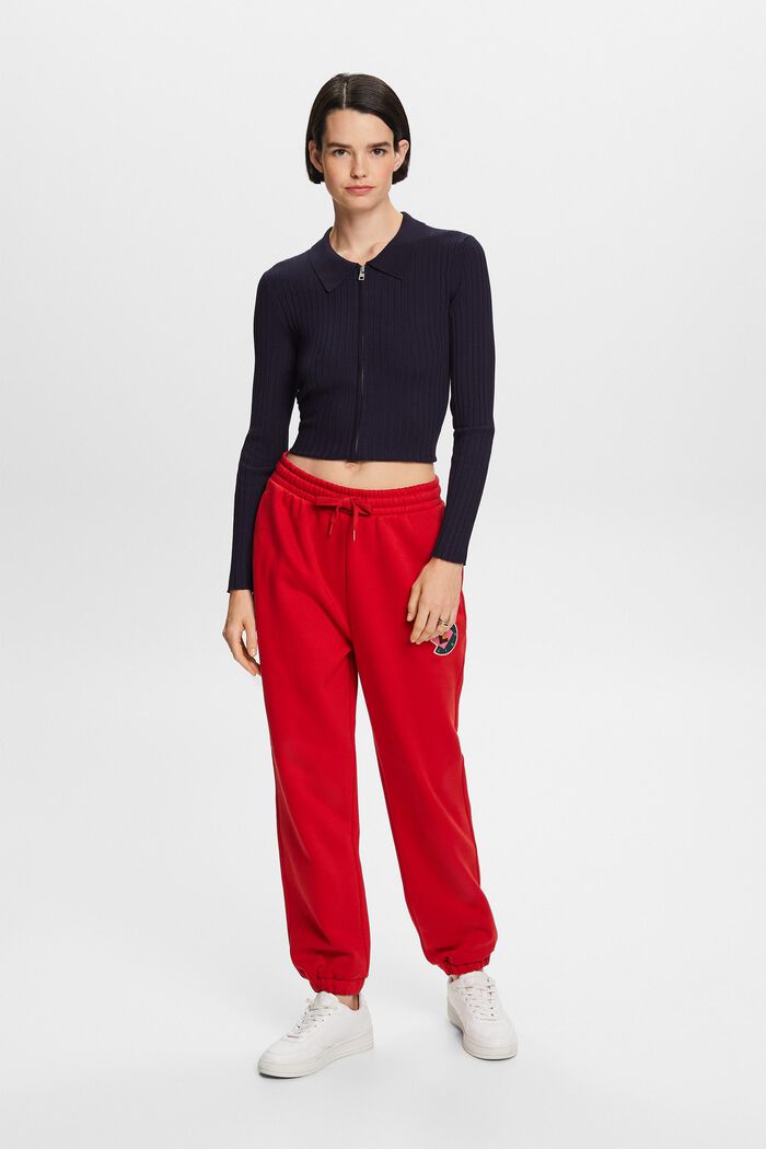 Fleece-Jogginghose mit Logo-Aufnäher