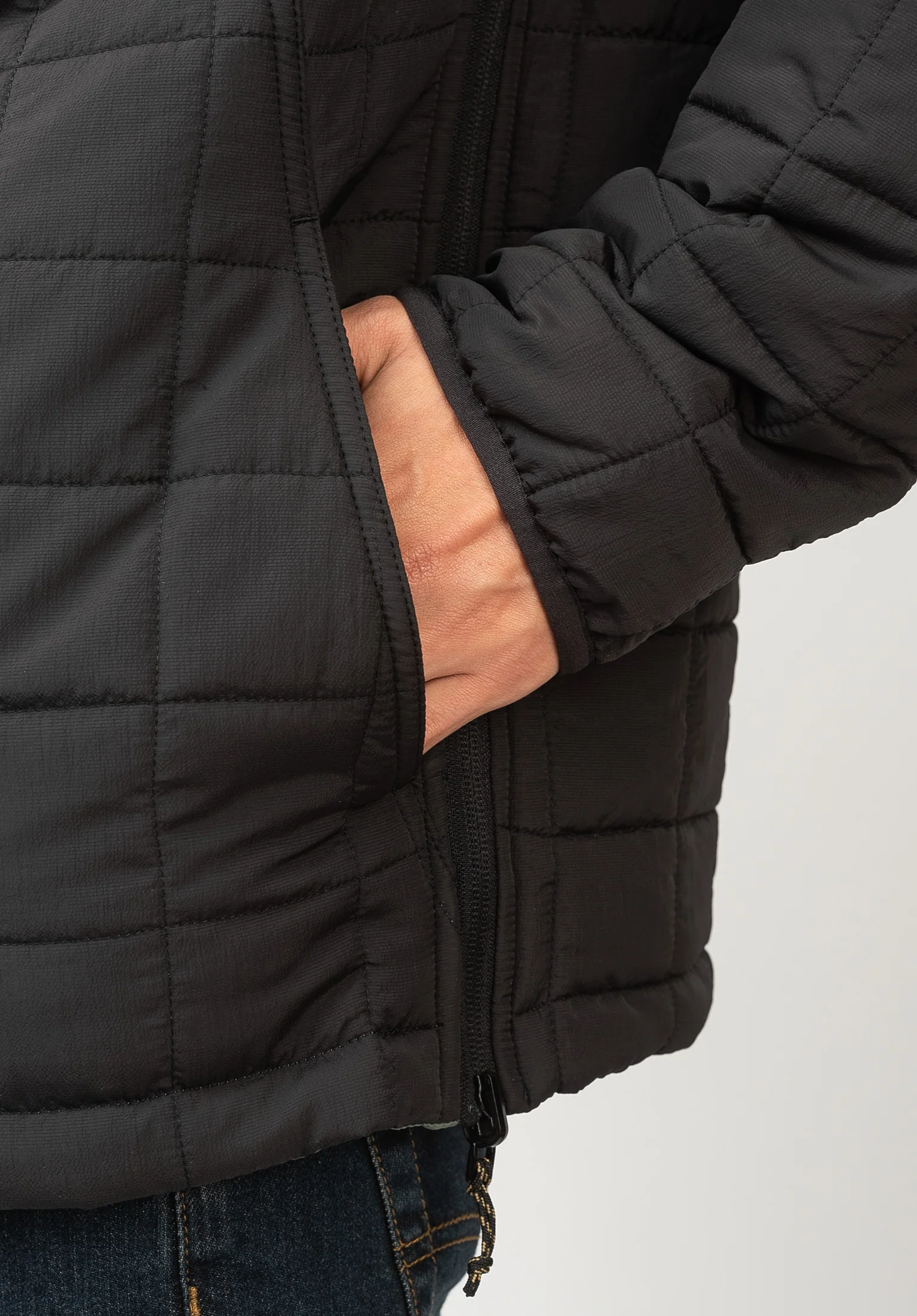 Boundary Reversible Puffer