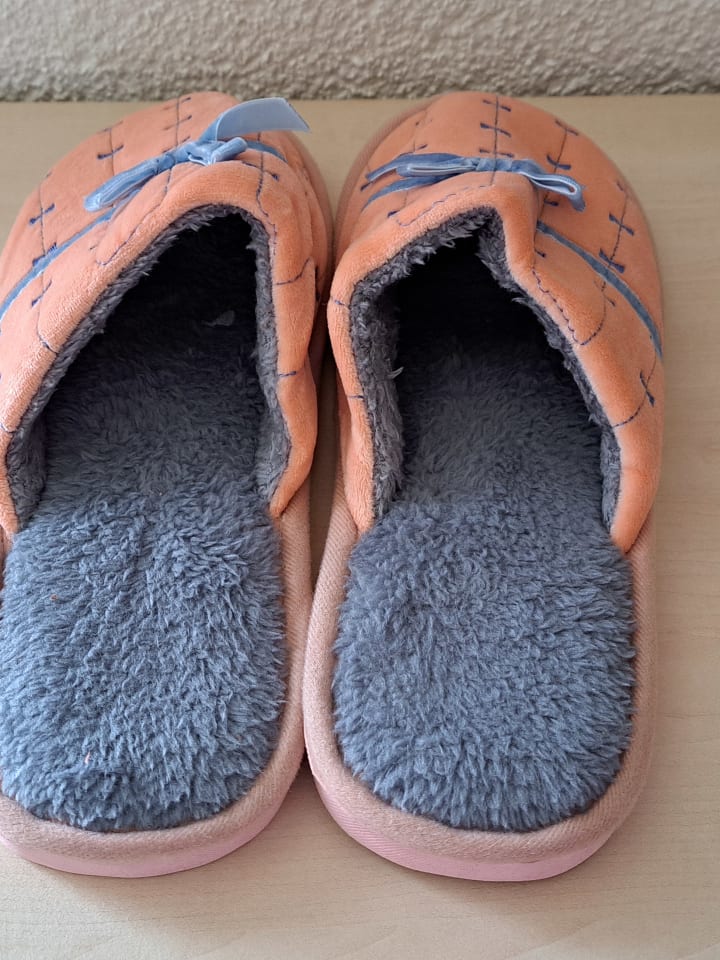 Confly Hausschuhe in Rosa günstig kaufen 41