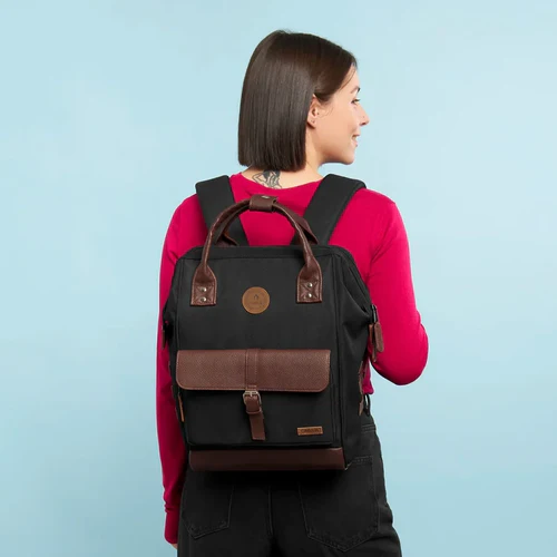 Adventurer Medium Managua Backpack, Black