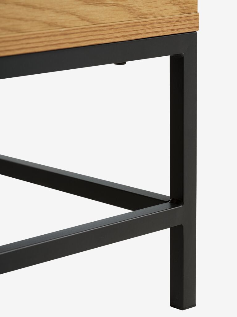 Table basse AABENRAA L110 avec plateau relevable et compartiment de rangement, coloris chêne
