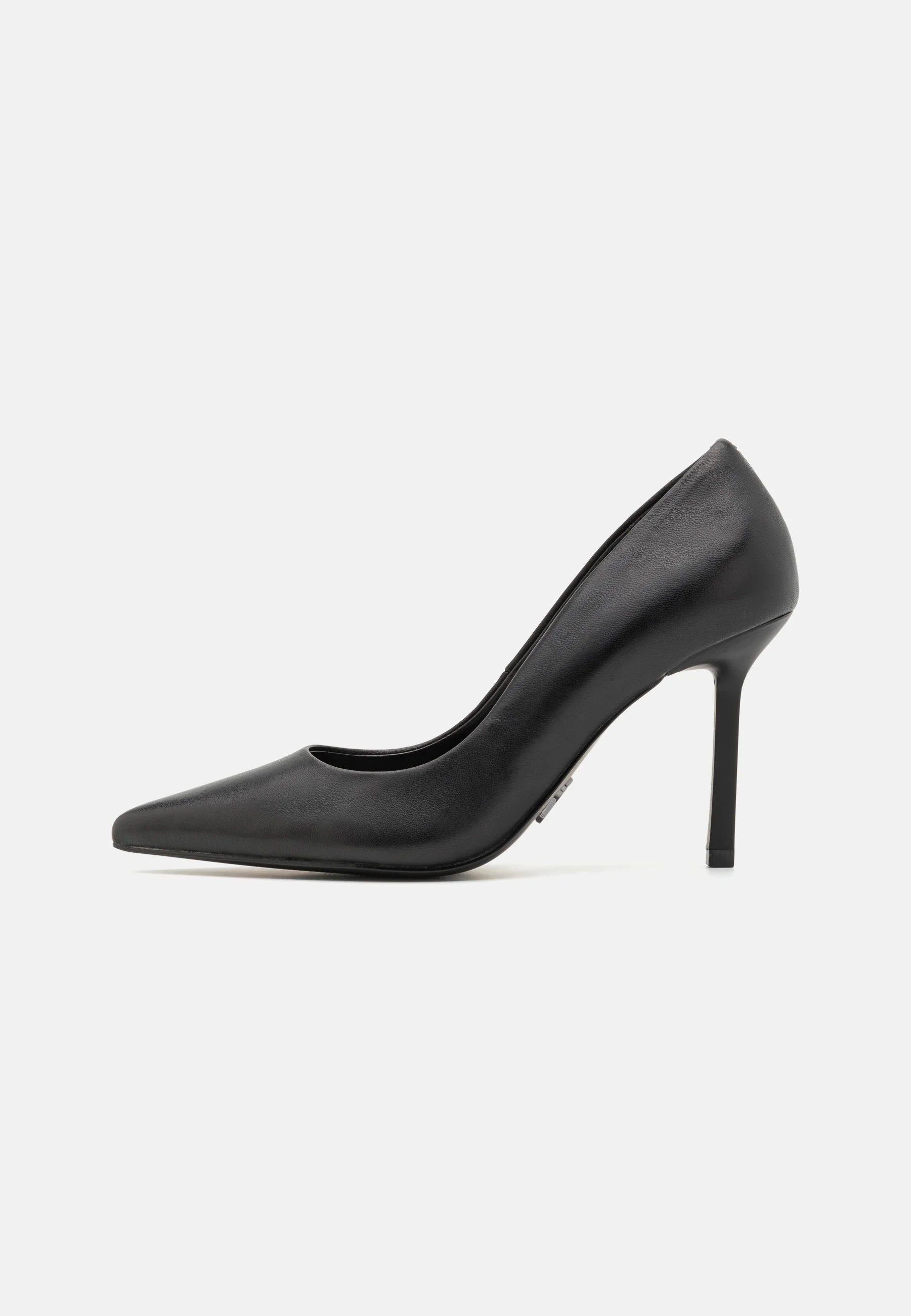 Steve Madden CLASSIE - Zapatos de tacón