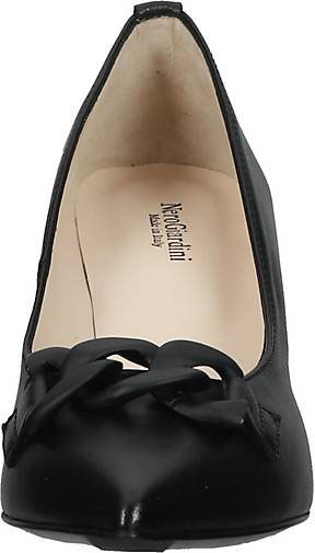 NeroGiardini Pumps