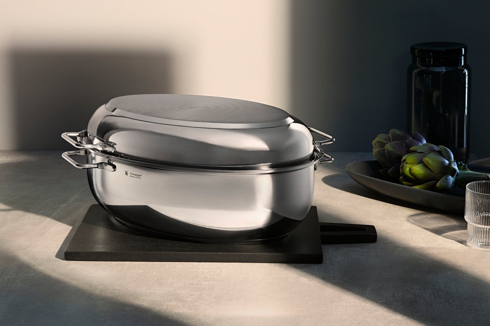 WMF Bräter, Cromargan® Edelstahl rostfrei 18/10 (1-tlg., Bräter oval, Induktionsdeckel, Bräter-Einsatz, Bratenthermomter)