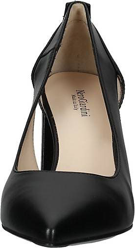 NeroGiardini Pumps