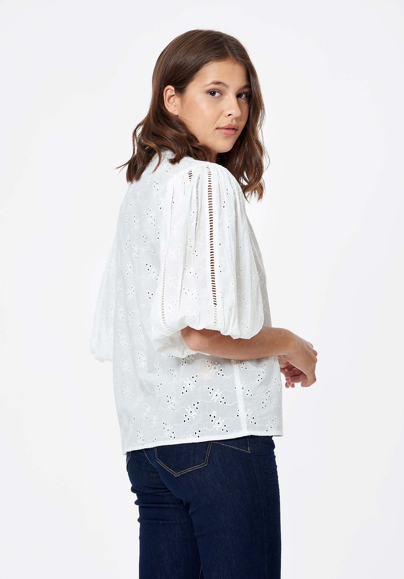 NEW    Blouse légère blanche Femme