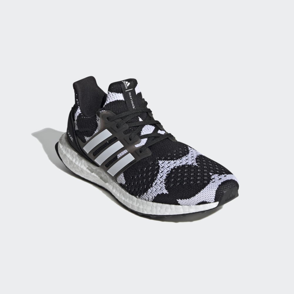 adidas Ultraboost DNA X Marimekko GZ8686 / schwarz