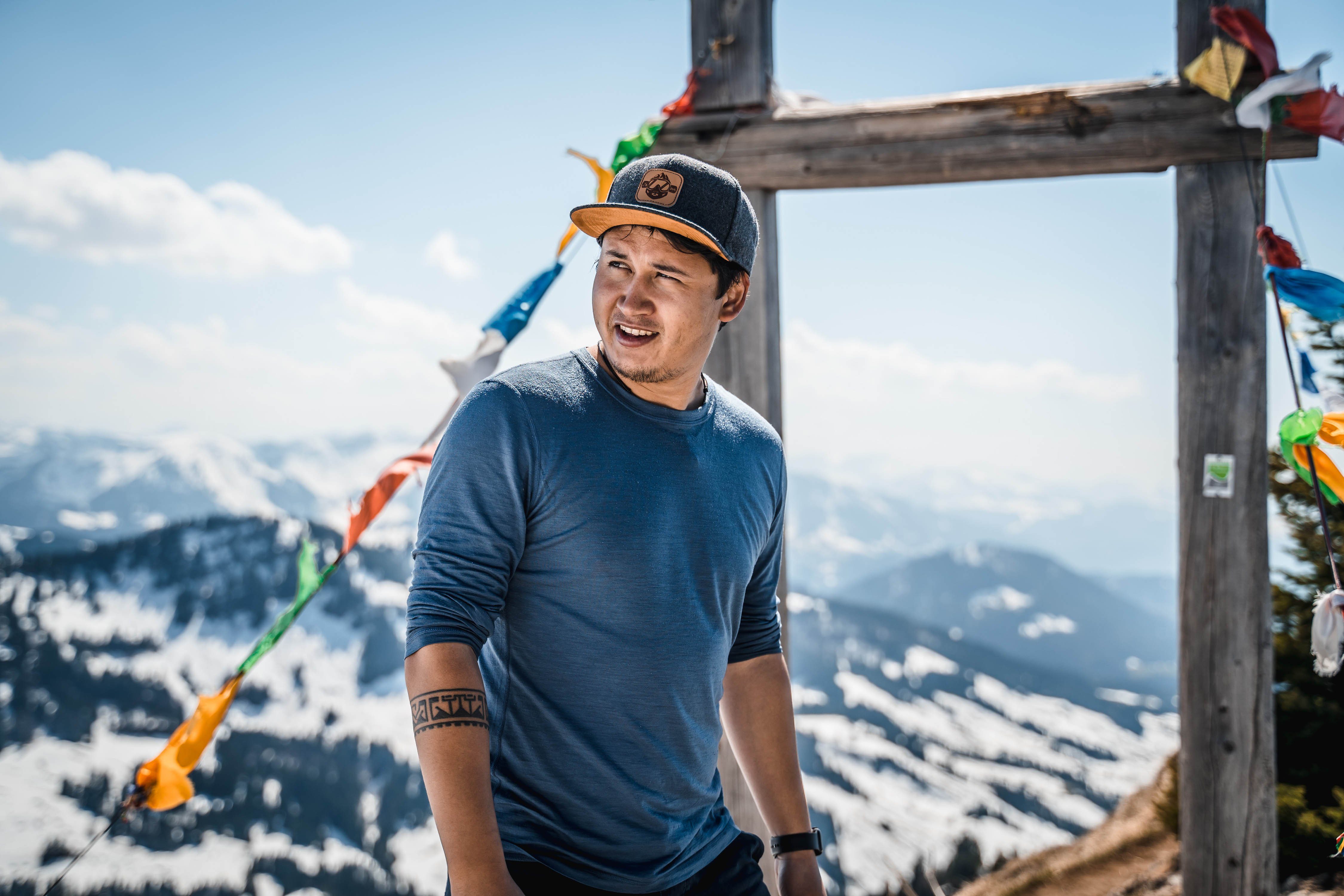 Jumping Bird Snapback Cap