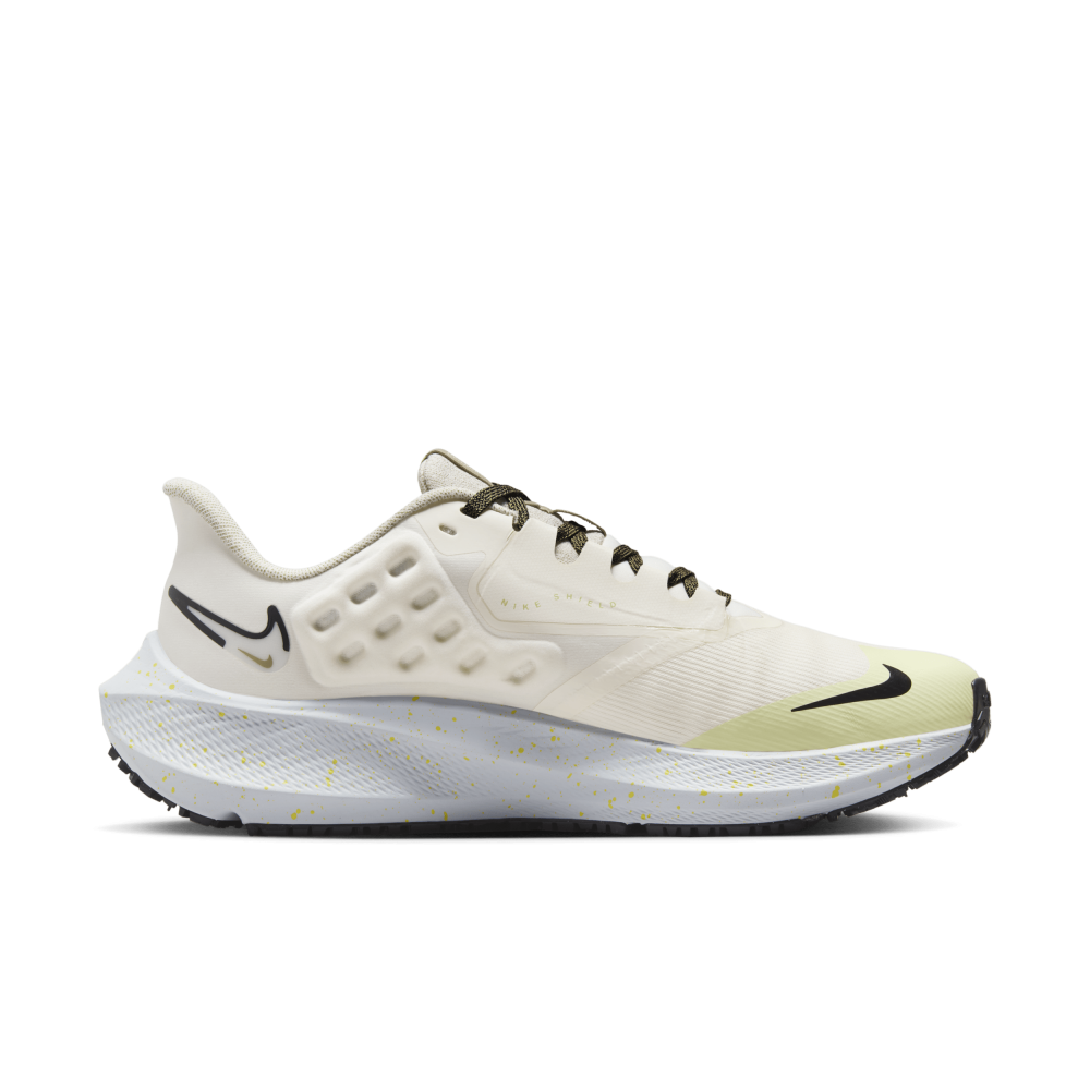 Nike Pegasus Air Zoom 39 Shield DO7626-100 / weiss