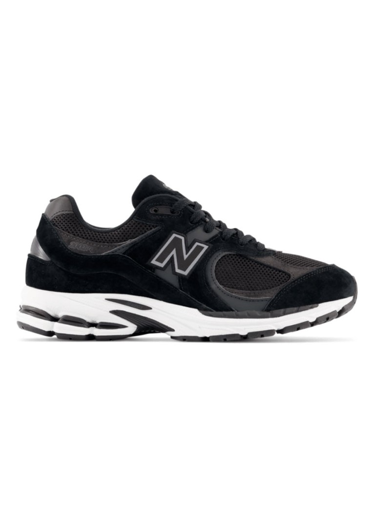 New Balance 2002R kedas ar zamšādas detaļām