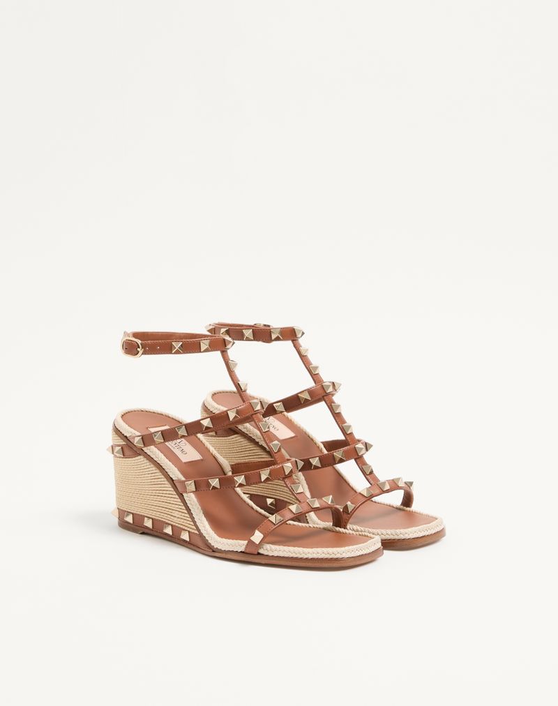 Sandália plataforma Rockstud em pele de vitelo com bordado Cornely 80mm