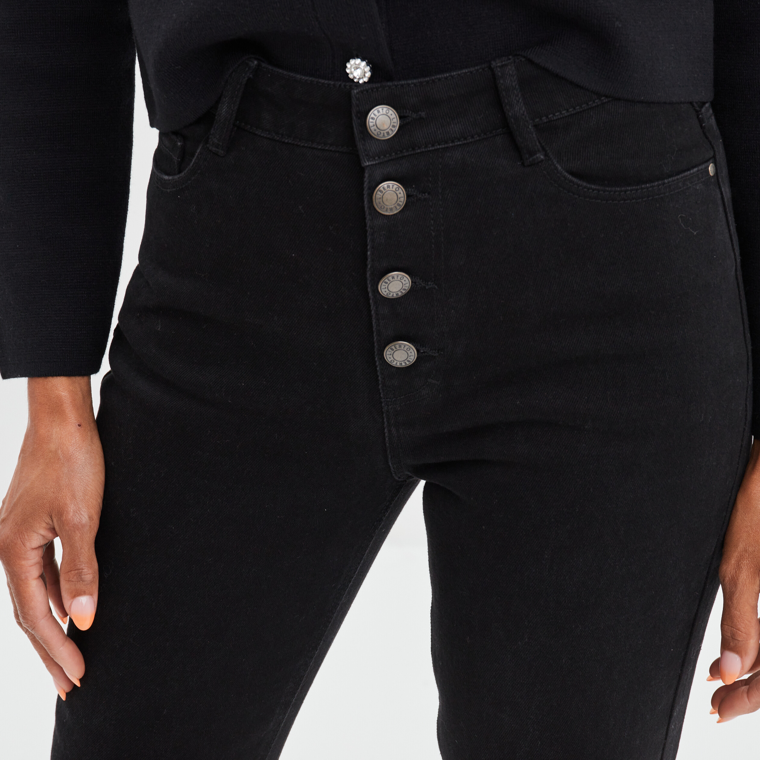 Jeans droit boutonné Liberto denim noir femme | La Halle