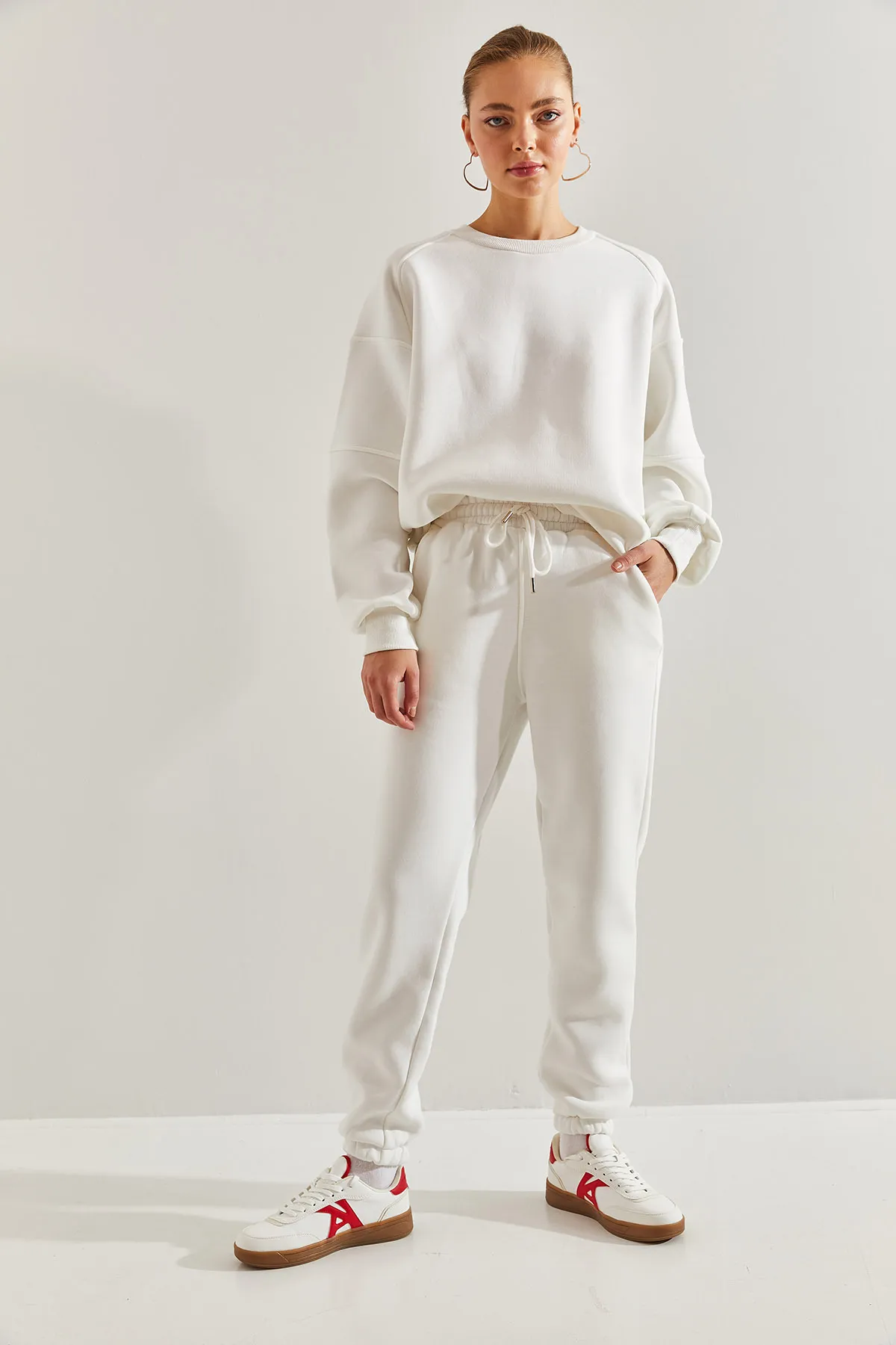 Bianco Lucci  Set aus Oberteil und Unterteil mit drei Fäden und Raglanärmeln für Damen