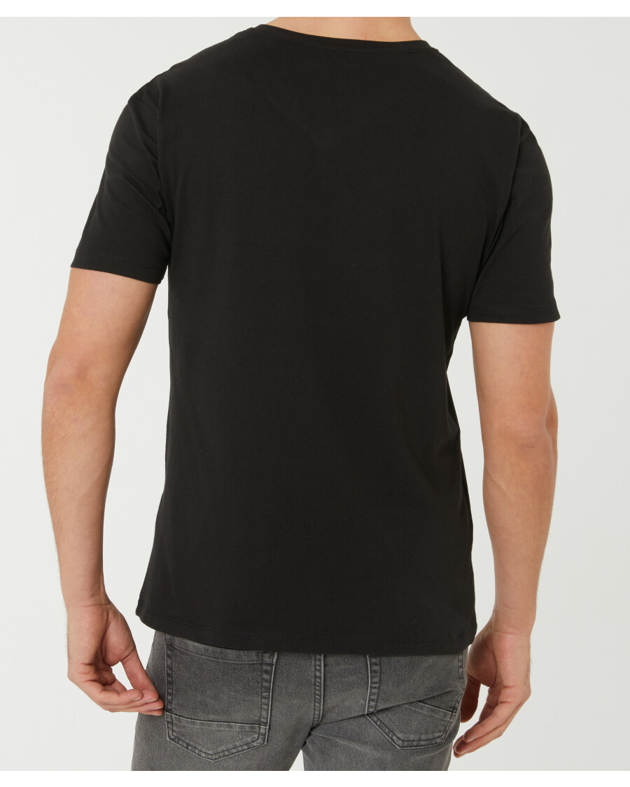 Schwarzes T-Shirt